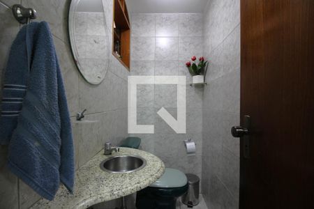 Casa de condomínio à venda com 377m², 6 quartos e 2 vagasLavabo Interno