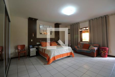 Casa de condomínio à venda com 377m², 6 quartos e 2 vagasQuarto 2 - Suíte Principal