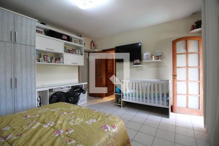 Casa de condomínio à venda com 377m², 6 quartos e 2 vagasQuarto 3 - Suíte