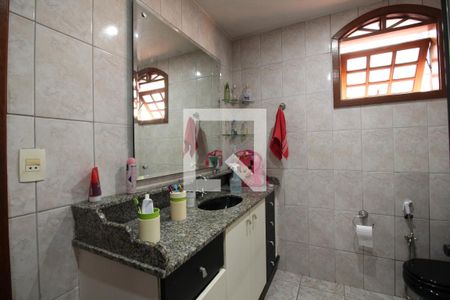 Casa de condomínio à venda com 377m², 6 quartos e 2 vagasQuarto 4 - Banheiro da Suíte