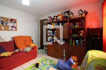 Casa de condomínio à venda com 377m², 6 quartos e 2 vagasQuarto 5 - Suíte