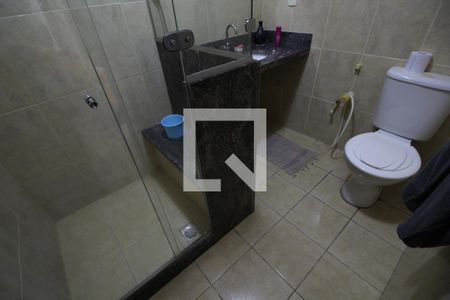 Casa de condomínio à venda com 377m², 6 quartos e 2 vagasQuarto 5 - Banheiro da Suíte