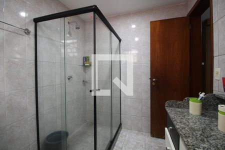 Casa de condomínio à venda com 377m², 6 quartos e 2 vagasQuarto 4 - Banheiro da Suíte