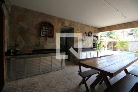 Casa de condomínio à venda com 377m², 6 quartos e 2 vagasÁrea Externa