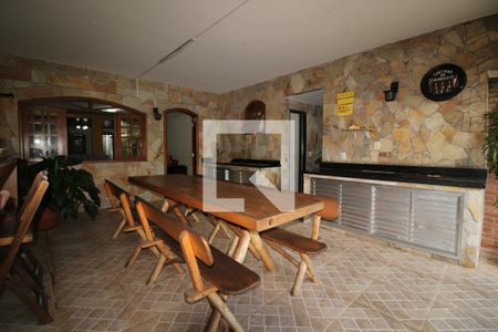 Casa de condomínio à venda com 377m², 6 quartos e 2 vagasÁrea Externa