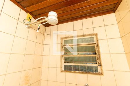 Casa à venda com 120m², 3 quartos e 2 vagasBanheiro da Suíte - Serviço