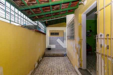 Casa à venda com 120m², 3 quartos e 2 vagasQuintal
