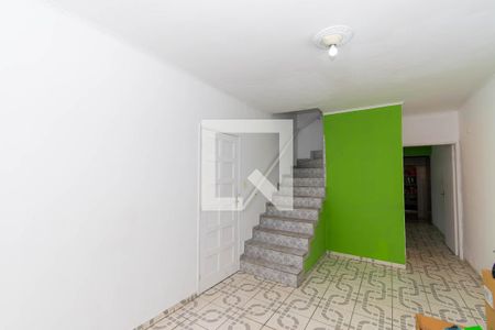 Sala de casa à venda com 3 quartos, 120m² em Jardim Iva, São Paulo