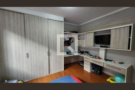 Casa à venda com 420m², 4 quartos e 10 vagas Casa à venda com 420m², 4 quartos e 10 vagasQuarto