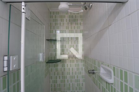 Apartamento à venda com 60m², 2 quartos e 1 vagaDetalhe do banheiro