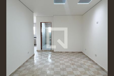Sala de casa para alugar com 3 quartos, 100m² em Vila Francos, São Paulo