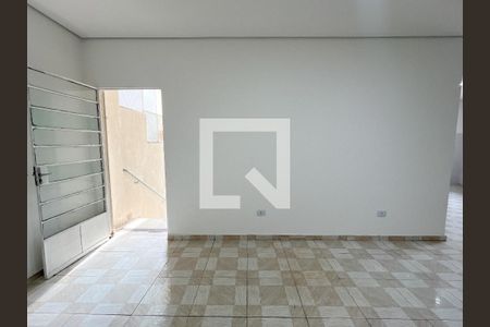 Sala de casa para alugar com 3 quartos, 100m² em Vila Francos, São Paulo