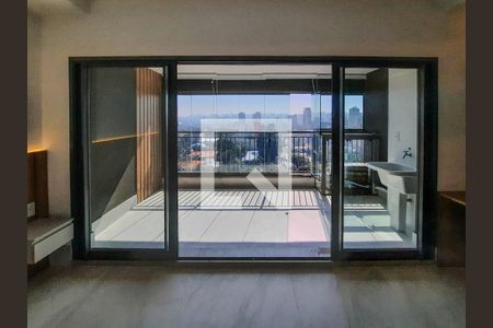 Sala/Quarto de kitnet/studio para alugar com 1 quarto, 35m² em Indianópolis, São Paulo