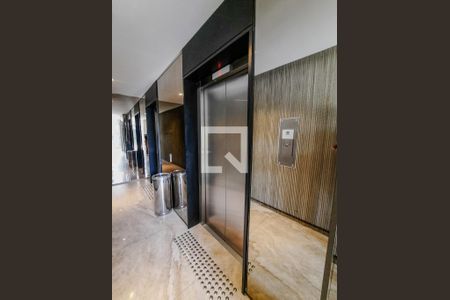 Studio para alugar com 35m², 1 quarto e sem vagaElevador