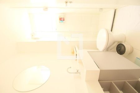 Apartamento à venda com 45m², 2 quartos e sem vagaBanheiro