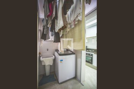 Apartamento à venda com 75m², 2 quartos e 1 vagaÁrea de Serviço