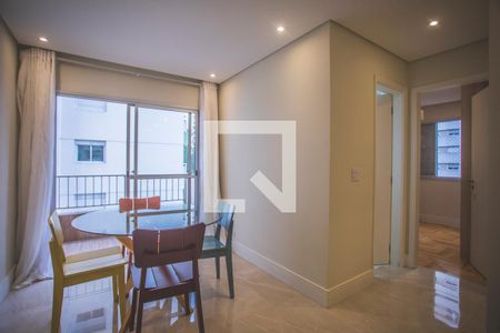 Apartamento à venda com 75m², 2 quartos e 1 vagaSala de Jantar