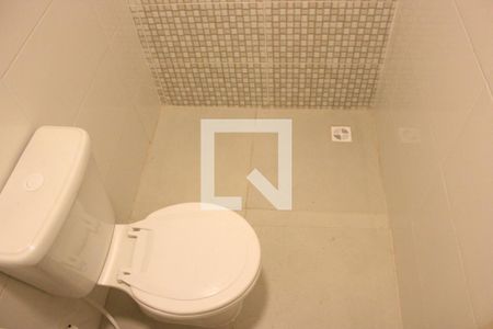 Casa para alugar com 30m², 1 quarto e sem vagaBanheiro
