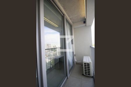 Apartamento à venda com 26m², 1 quarto e sem vagaVaranda