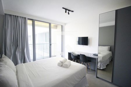 Quarto-Sala de apartamento à venda com 1 quarto, 26m² em Indianópolis, São Paulo