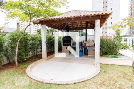 Apartamento para alugar com 68m², 2 quartos e 1 vaga Apartamento para alugar com 68m², 2 quartos e 1 vagaÁrea comum - Churrasqueira