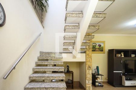 Escada de casa à venda com 3 quartos, 510m² em Vila Santa Clara, São Paulo