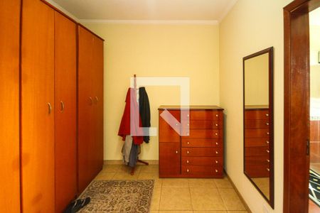 Casa à venda com 510m², 3 quartos e 3 vagasCloset da Suíte