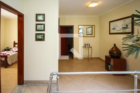 Casa à venda com 510m², 3 quartos e 3 vagasCorredor