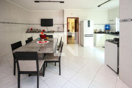 Casa à venda com 510m², 3 quartos e 3 vagasCozinha