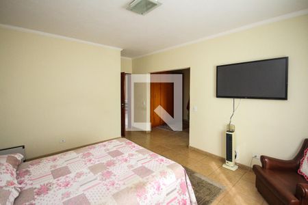 Casa à venda com 510m², 3 quartos e 3 vagasSuíte