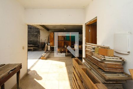 Casa à venda com 510m², 3 quartos e 3 vagasQuarto de Serviço