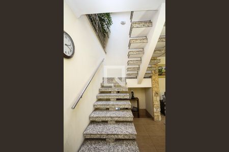 Escada de casa à venda com 3 quartos, 510m² em Vila Santa Clara, São Paulo