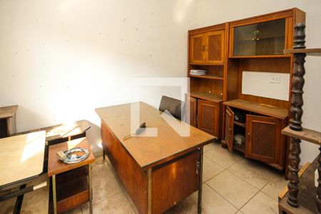 Casa à venda com 510m², 3 quartos e 3 vagasEscritório