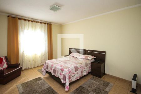 Casa à venda com 510m², 3 quartos e 3 vagasSuíte