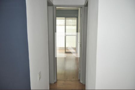 Apartamento à venda com 68m², 2 quartos e 1 vagaCorredor