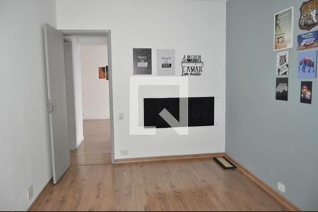 Apartamento à venda com 68m², 2 quartos e 1 vagaQuarto