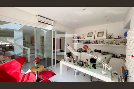 Casa à venda com 421m², 3 quartos e 4 vagas