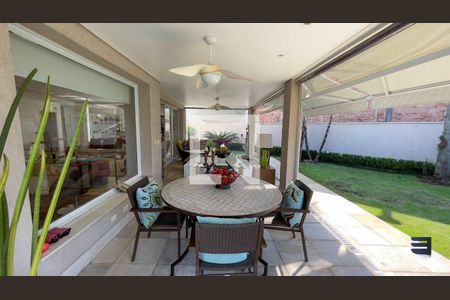 Casa à venda com 421m², 3 quartos e 4 vagas