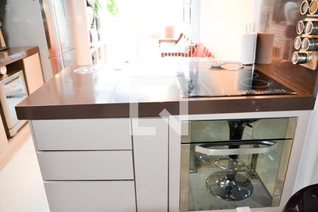 Apartamento à venda com 184m², 2 quartos e 2 vagasCozinha