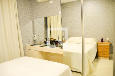 Apartamento à venda com 184m², 2 quartos e 2 vagasQuarto 1