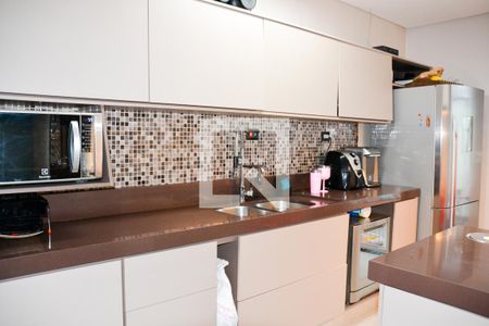 Apartamento à venda com 184m², 2 quartos e 2 vagasCozinha