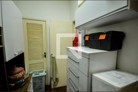 Apartamento à venda com 85m², 3 quartos e 2 vagasQuarto de Serviço