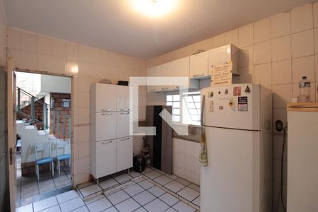 Casa à venda com 400m², 6 quartos e 4 vagasCozinha