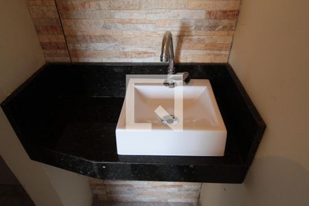 Casa à venda com 400m², 6 quartos e 4 vagasBanheiro da Suite 3