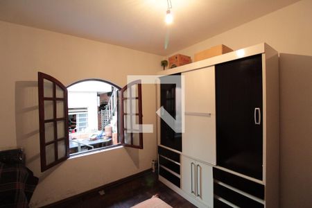 Casa à venda com 400m², 6 quartos e 4 vagasQuarto 3