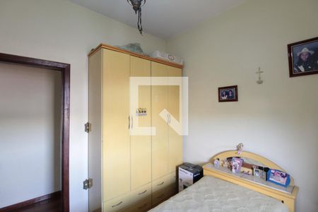 Casa à venda com 400m², 6 quartos e 4 vagasQuarto 1