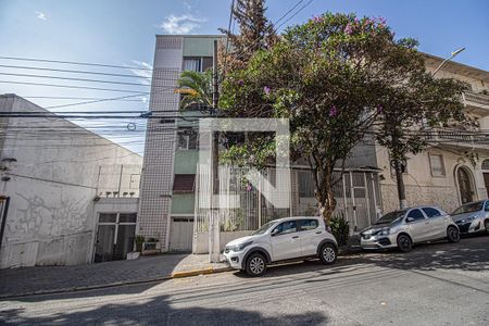 Apartamento à venda com 98m², 3 quartos e 1 vaga Apartamento à venda com 98m², 3 quartos e 1 vagaFachada