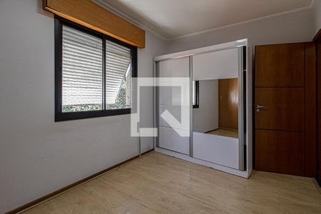 Apartamento à venda com 98m², 3 quartos e 1 vaga Apartamento à venda com 98m², 3 quartos e 1 vagaSuíte