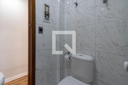 Apartamento à venda com 98m², 3 quartos e 1 vaga Apartamento à venda com 98m², 3 quartos e 1 vagaBanheiro social