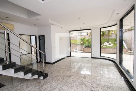 Sala de casa de condomínio para alugar com 3 quartos, 600m² em Freguesia (jacarepaguá), Rio de Janeiro